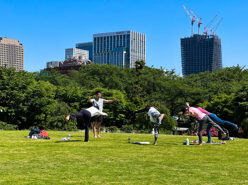 芝生ストレッチ